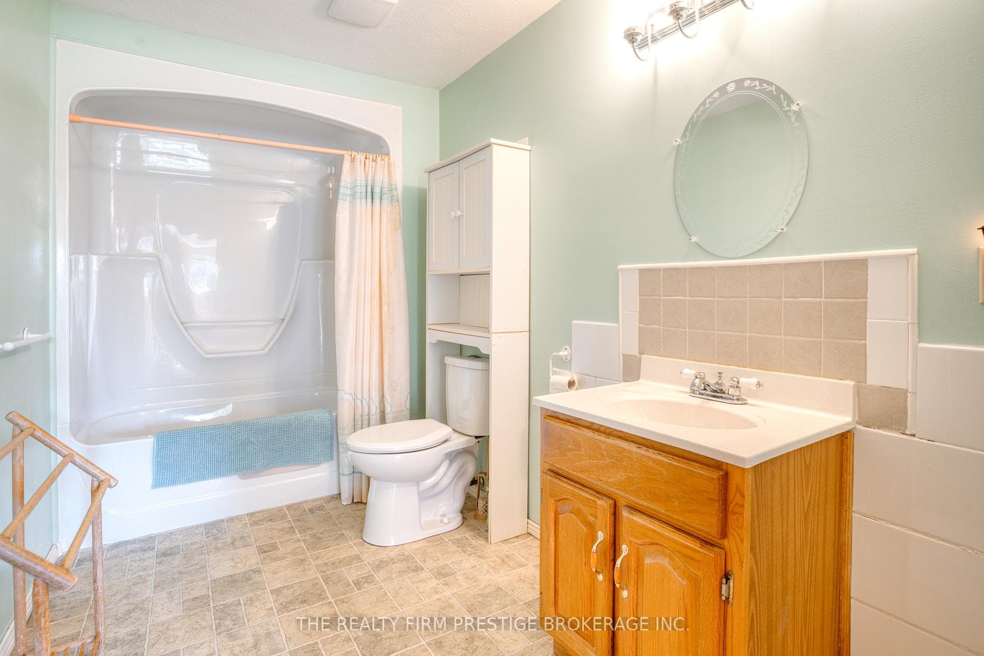 25189 Gray Line photo 24
