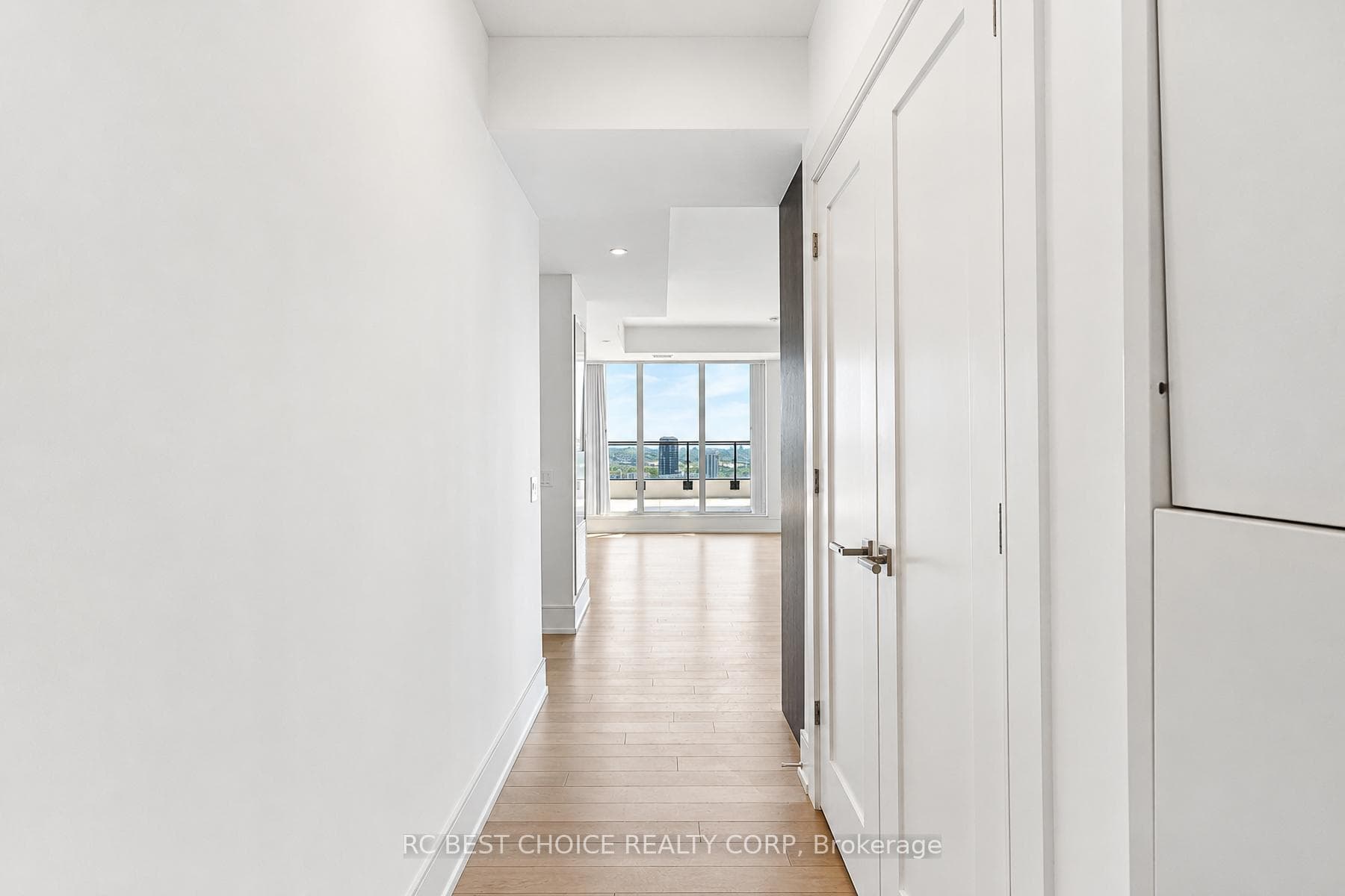 30 Inn On The Park Drive Unit 3309 photo 7