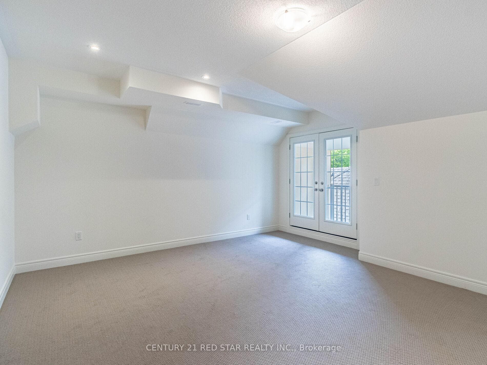192 Farrell Road photo 33