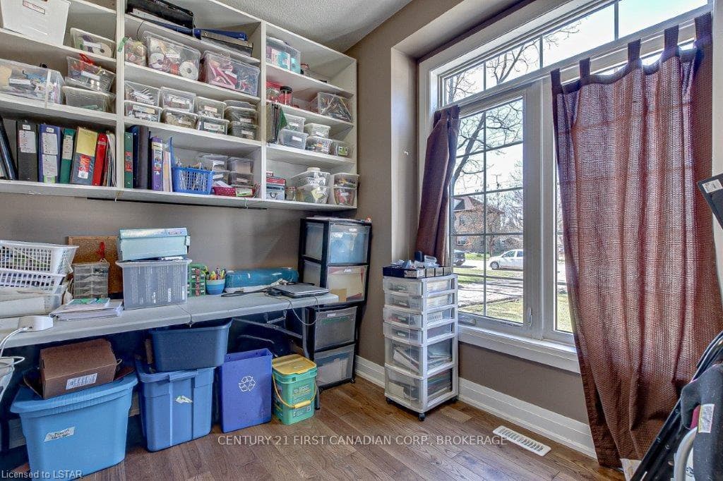 34366 DENFIELD Road photo 5