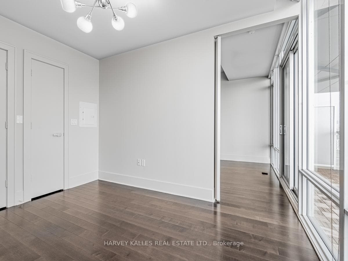 29 Queens Quay Street Unit 1108 photo 15