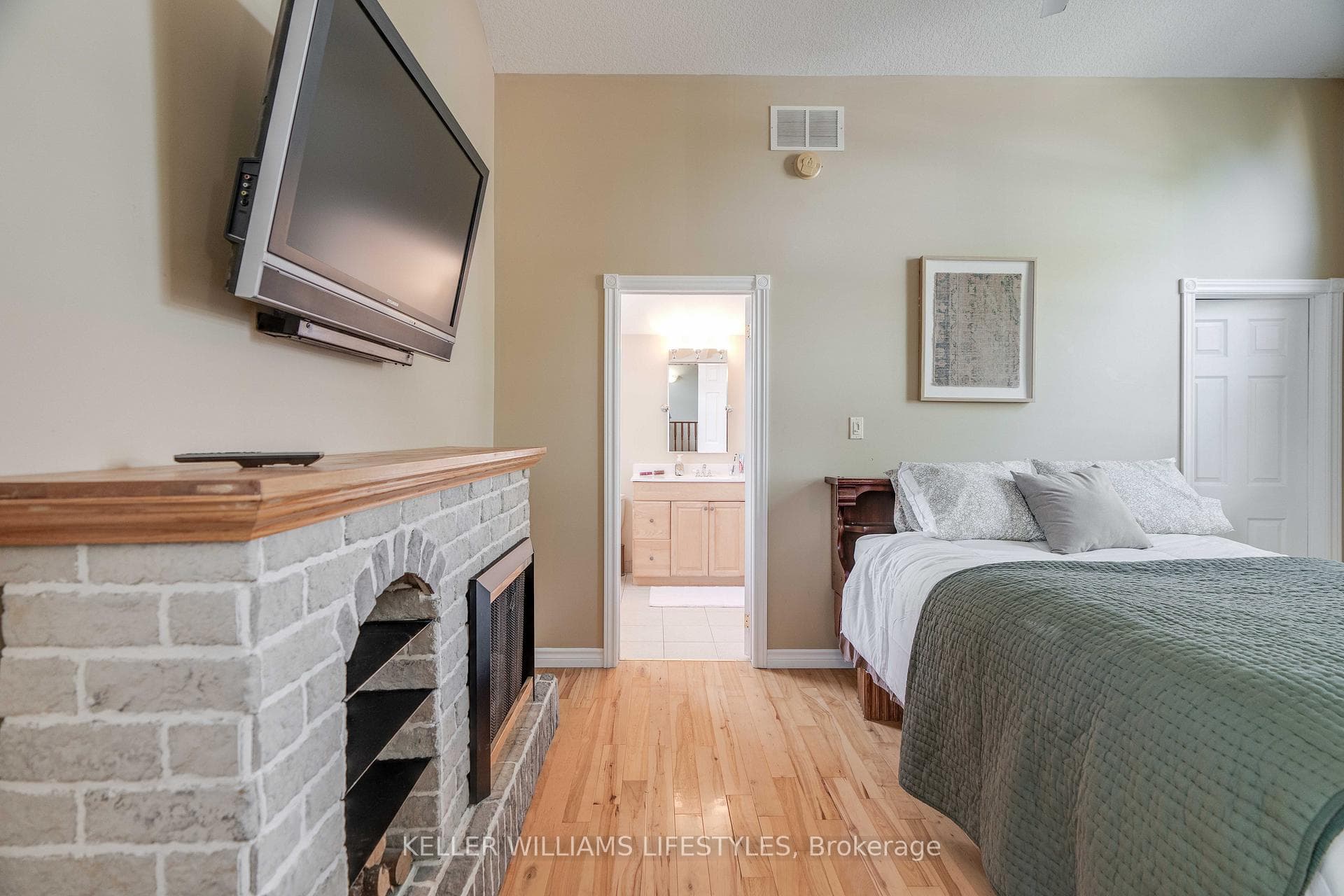 70 Briscoe Street photo 28