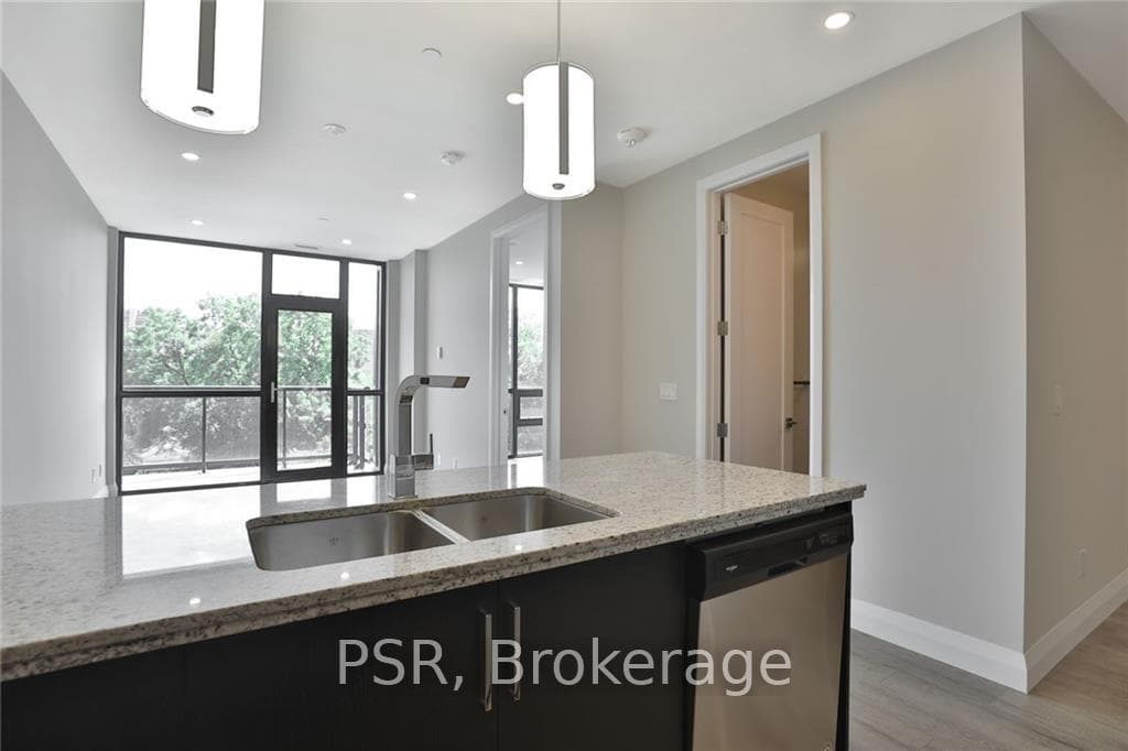 101 Locke Street Unit 515 photo 12
