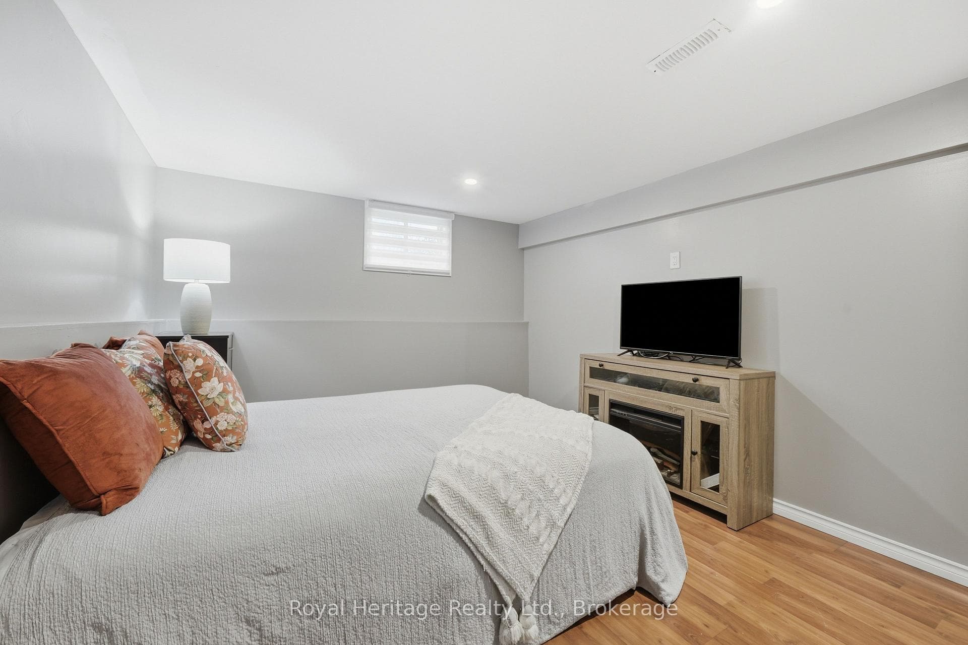967 Frankford-Stirling Road photo 25