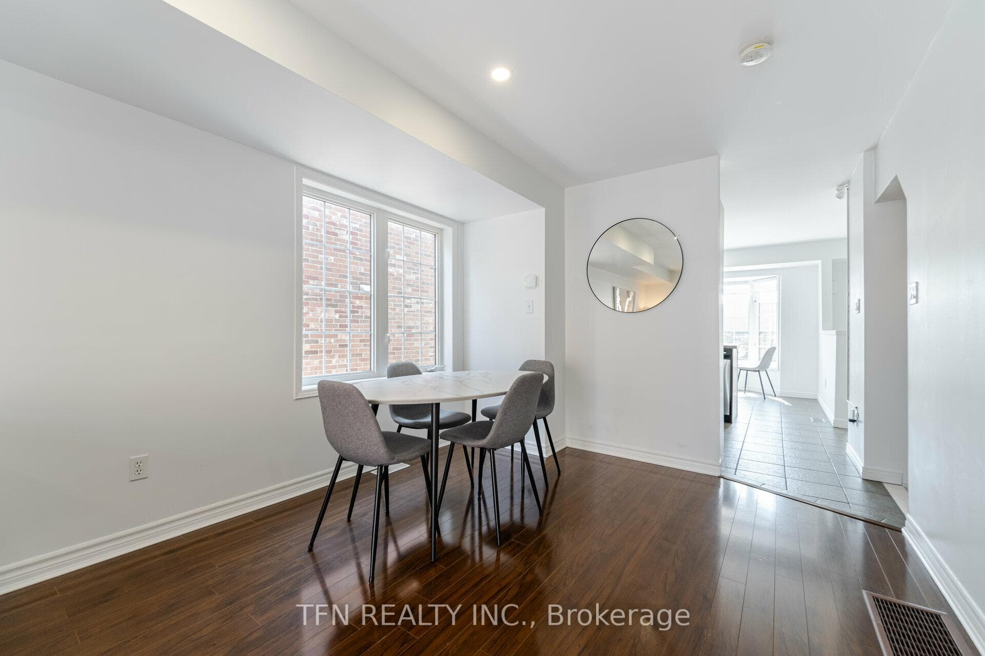 435 English Rose Lane Unit 25 photo 9