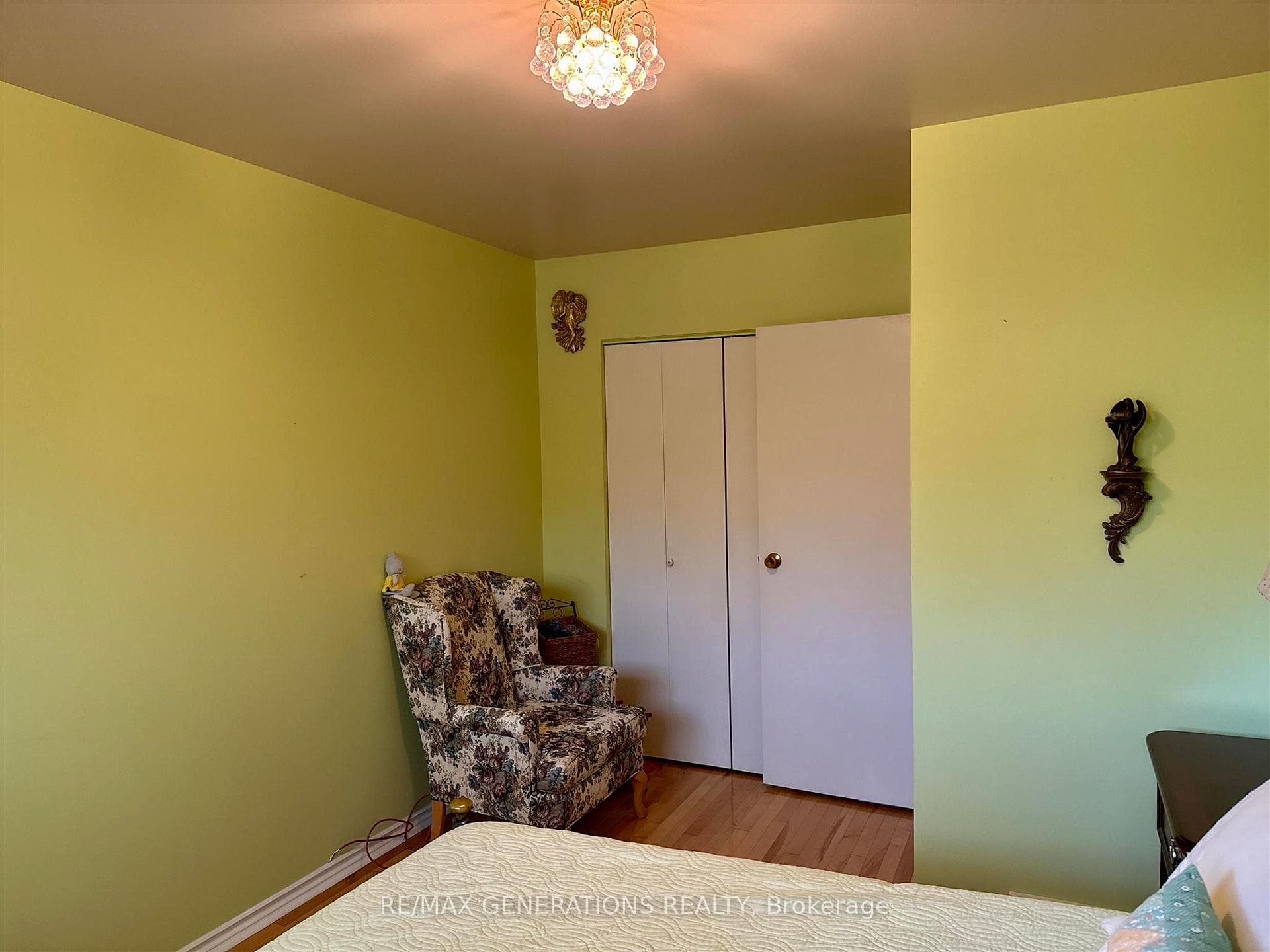 449 Parkwood Street photo 15