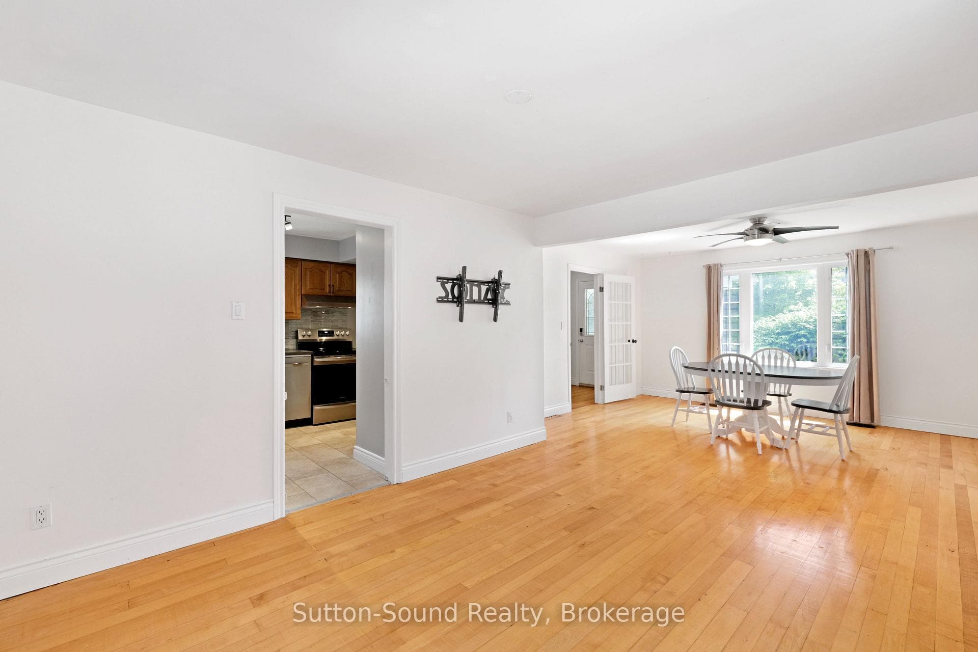 1540 5th Avenue photo 13