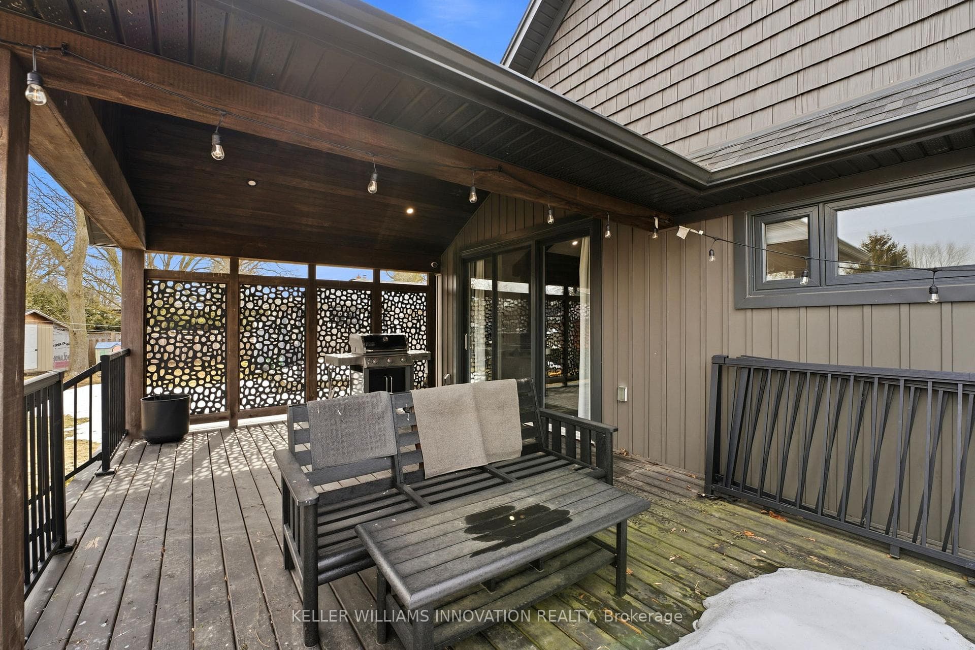 475 Campbell Street photo 32