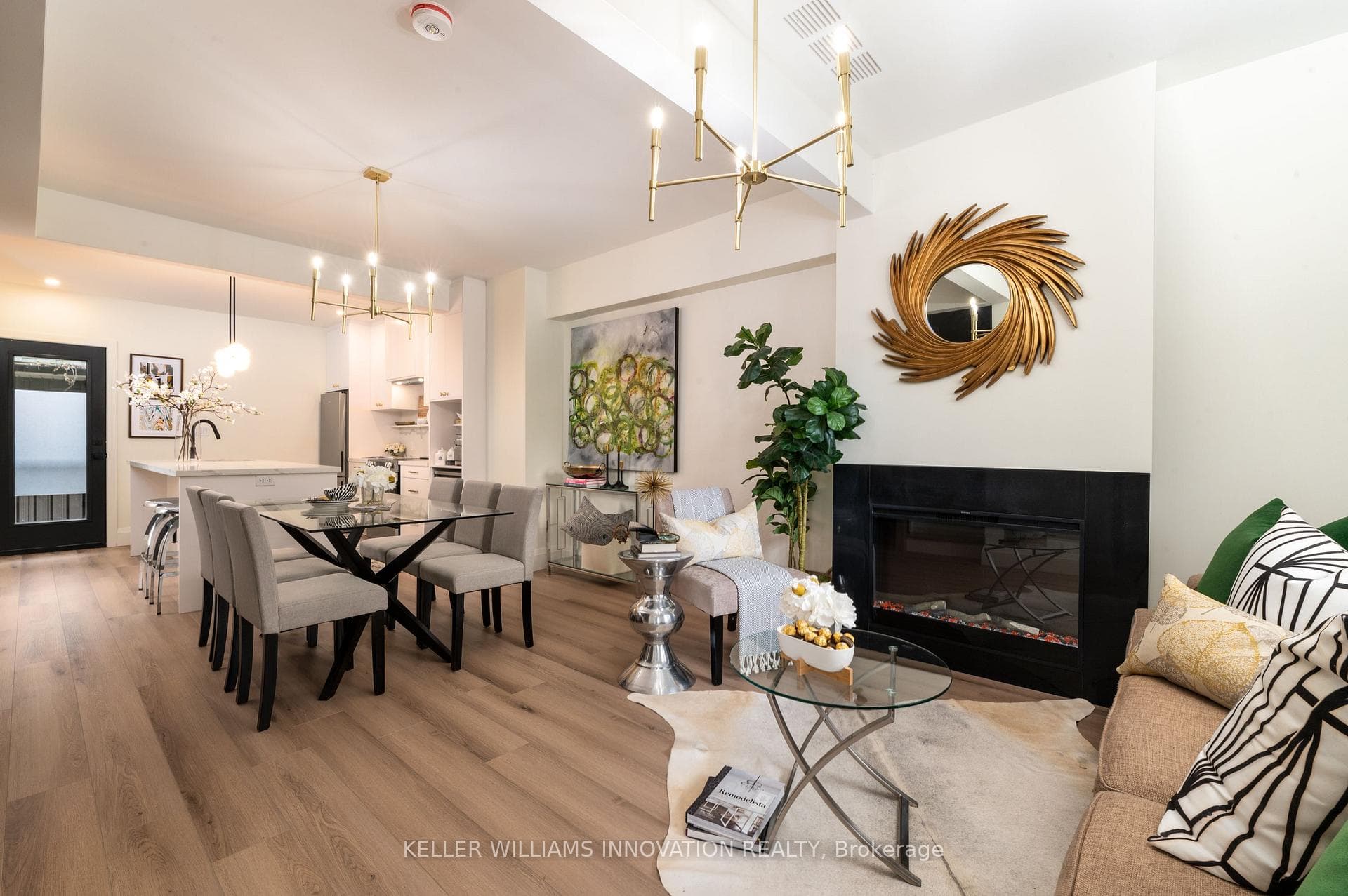 163 Grand River Avenue Unit 3 photo 4