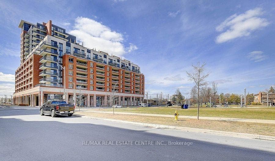 3091 Dufferin Street Unit 241 photo 1