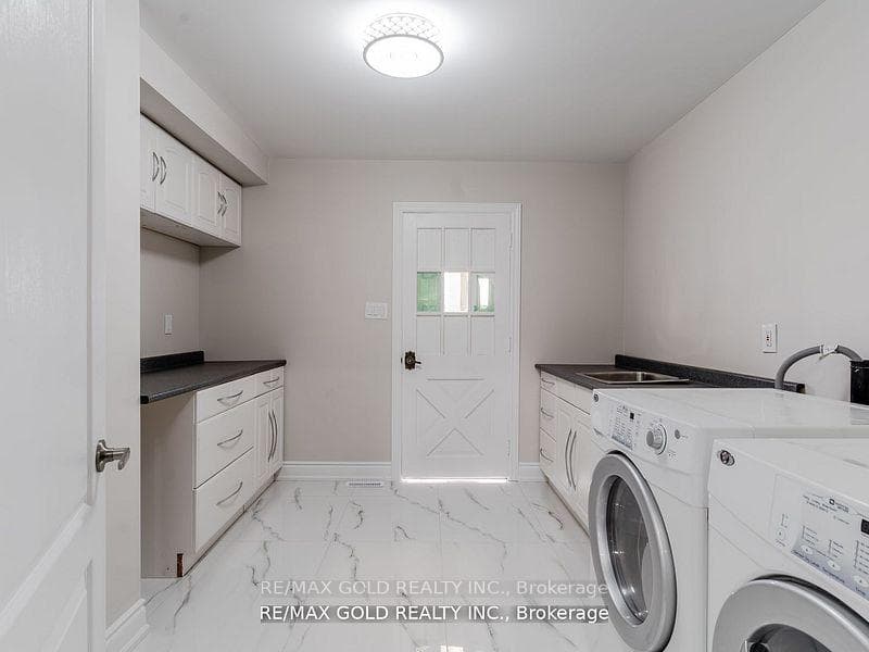 20205 Kennedy Road photo 13