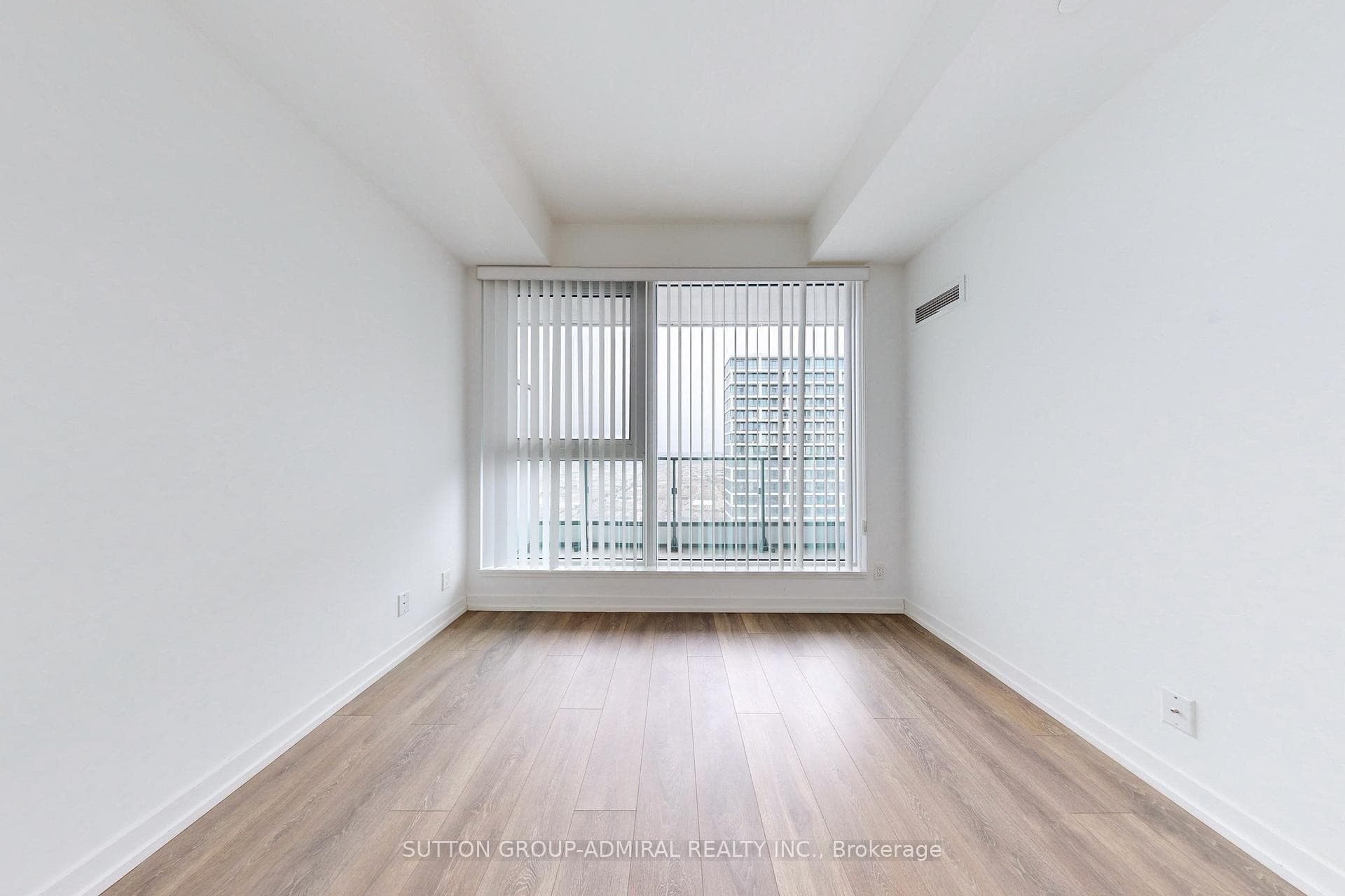 5 Buttermill Avenue Unit 5712 photo 25