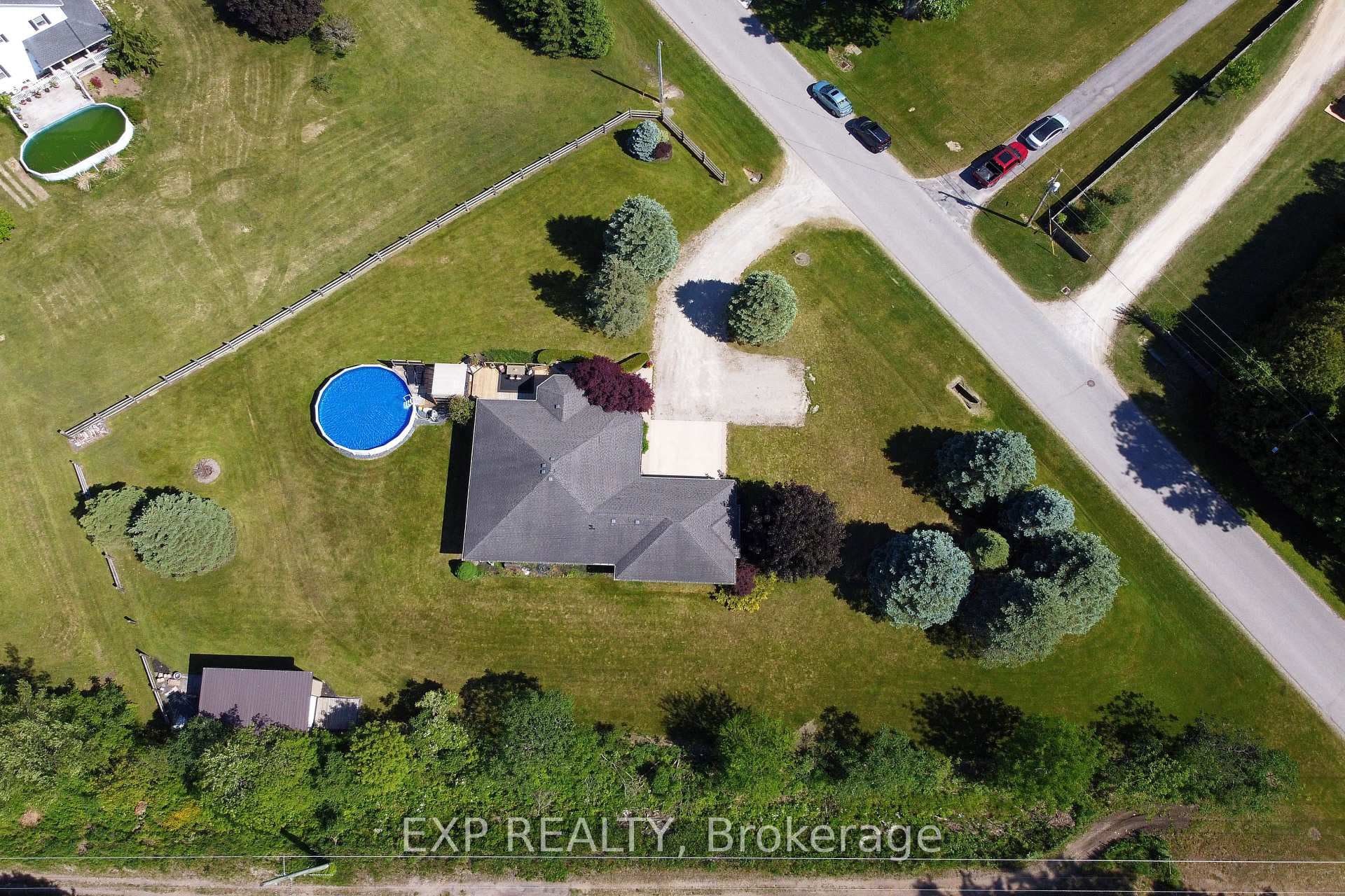 57186 Eden Line photo 14