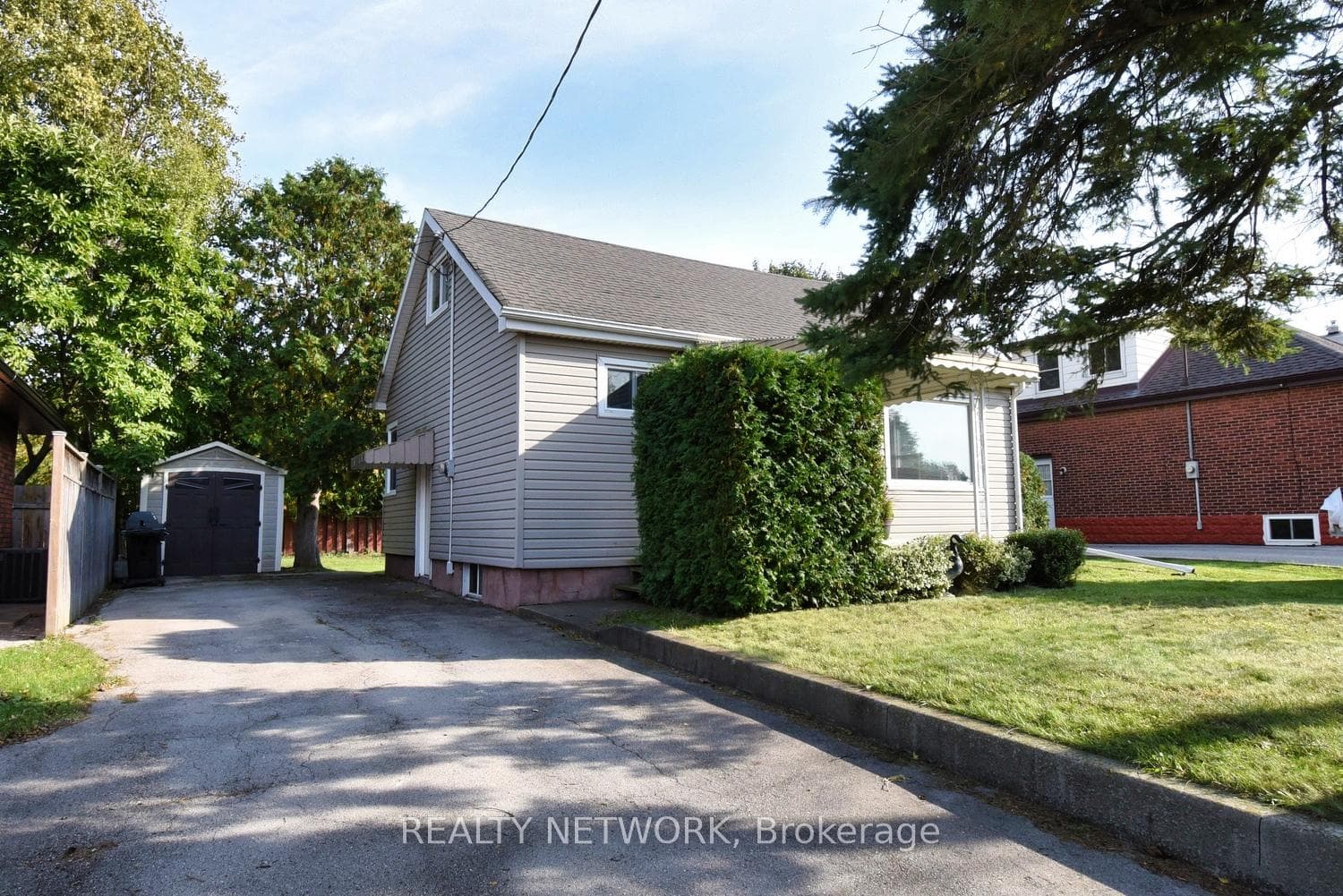 243 West 19th Street photo 3