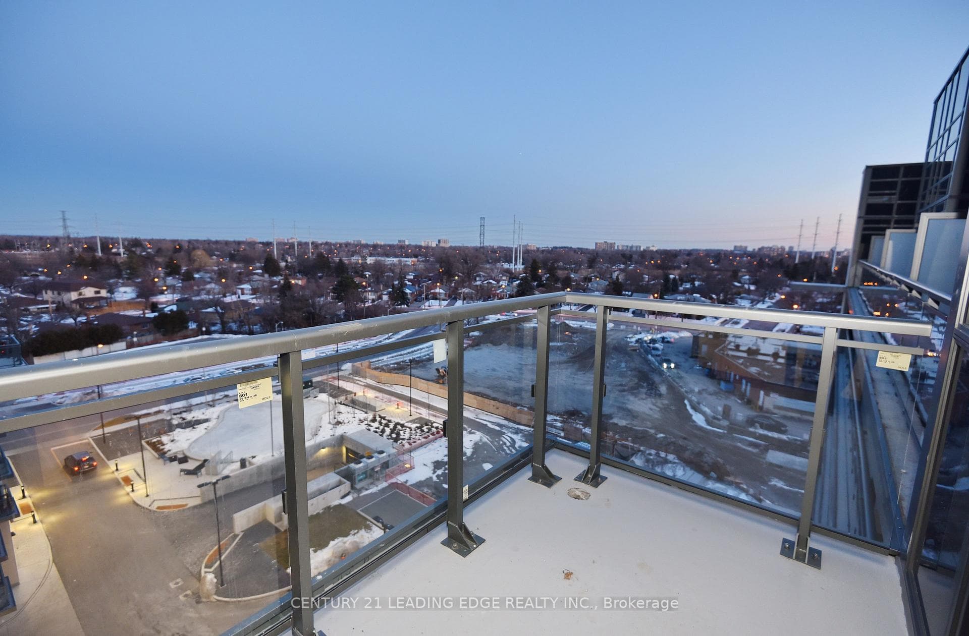 30 Meadowglen Place Unit 801 photo 21