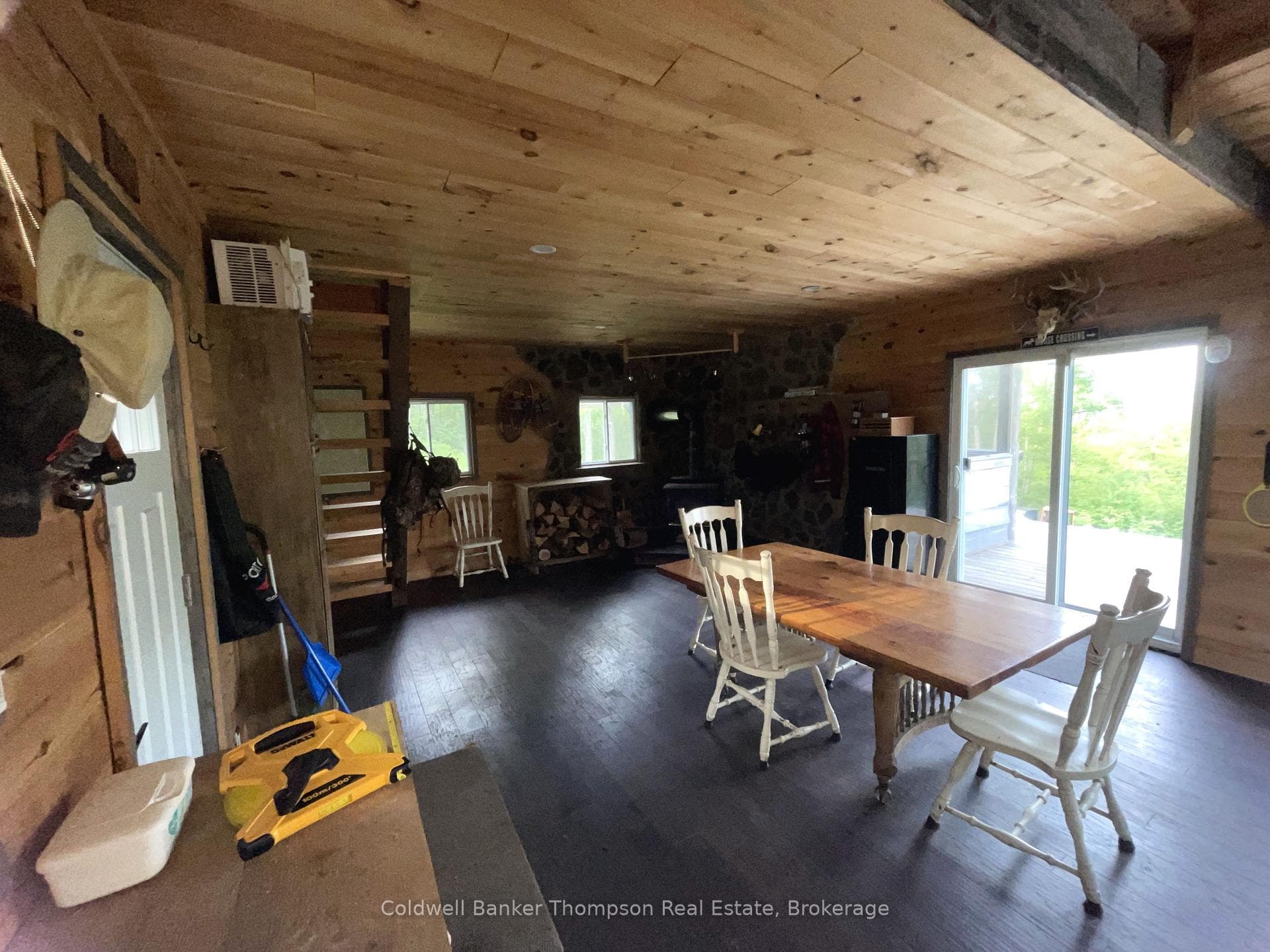 Living / Kitchen / Dining