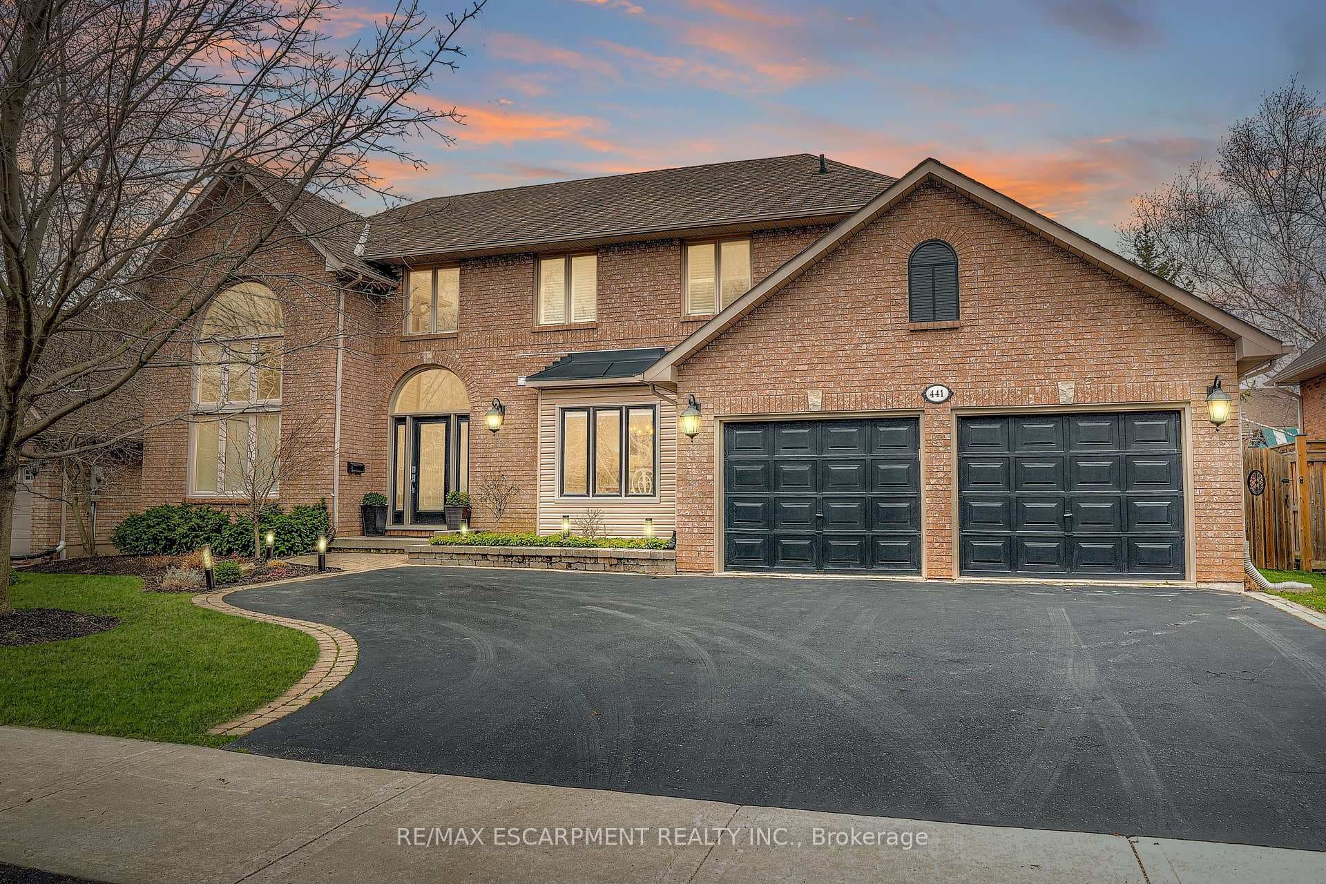 441 Golf Links Road photo 1