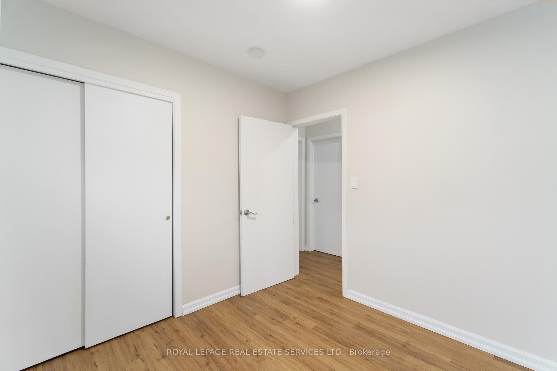517 Mohawk Road Unit Main photo 19
