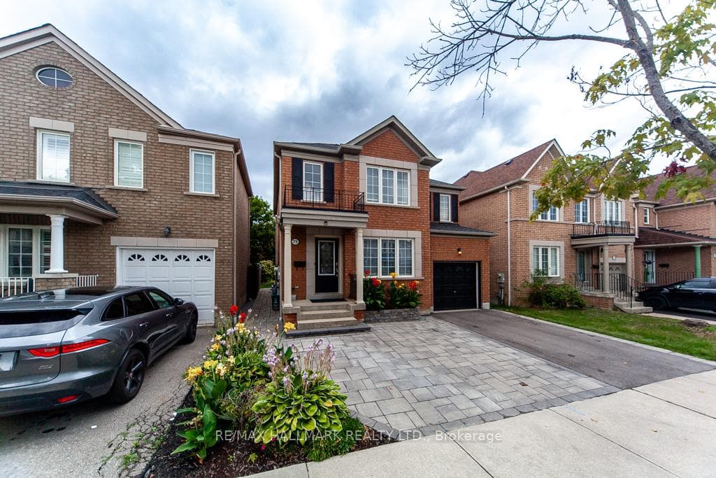 73 Armitage Crescent photo 3
