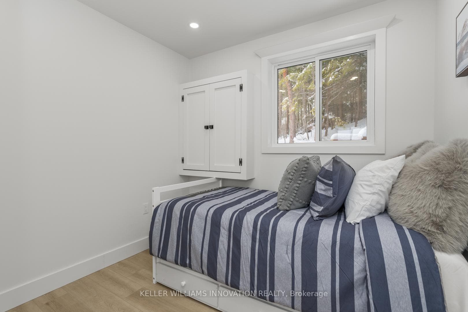 5789 North Kennisis Lake Road photo 17
