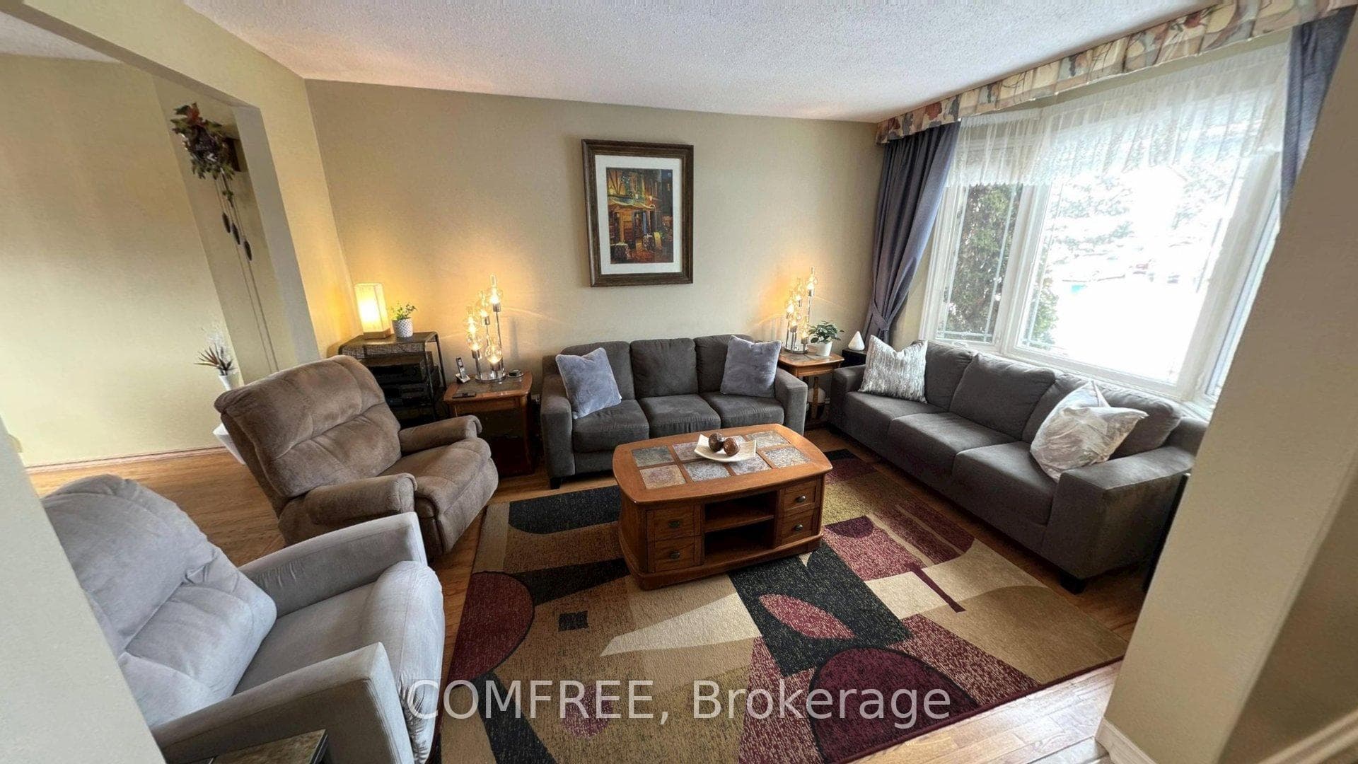 56 Fieldgate Drive photo 2