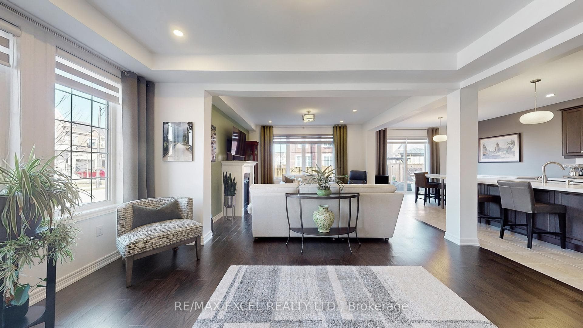 251 Mickleburgh Drive photo 8