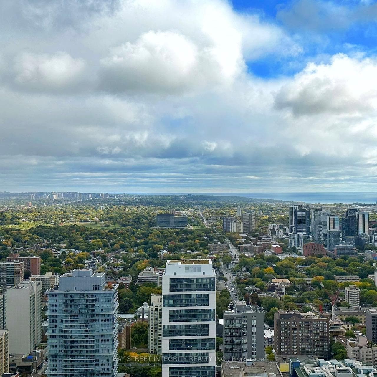 386 yonge Street Unit 4903 photo 12