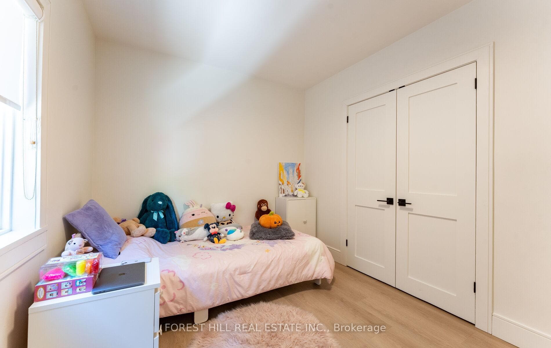 8 Victoria Street Unit 3 photo 13