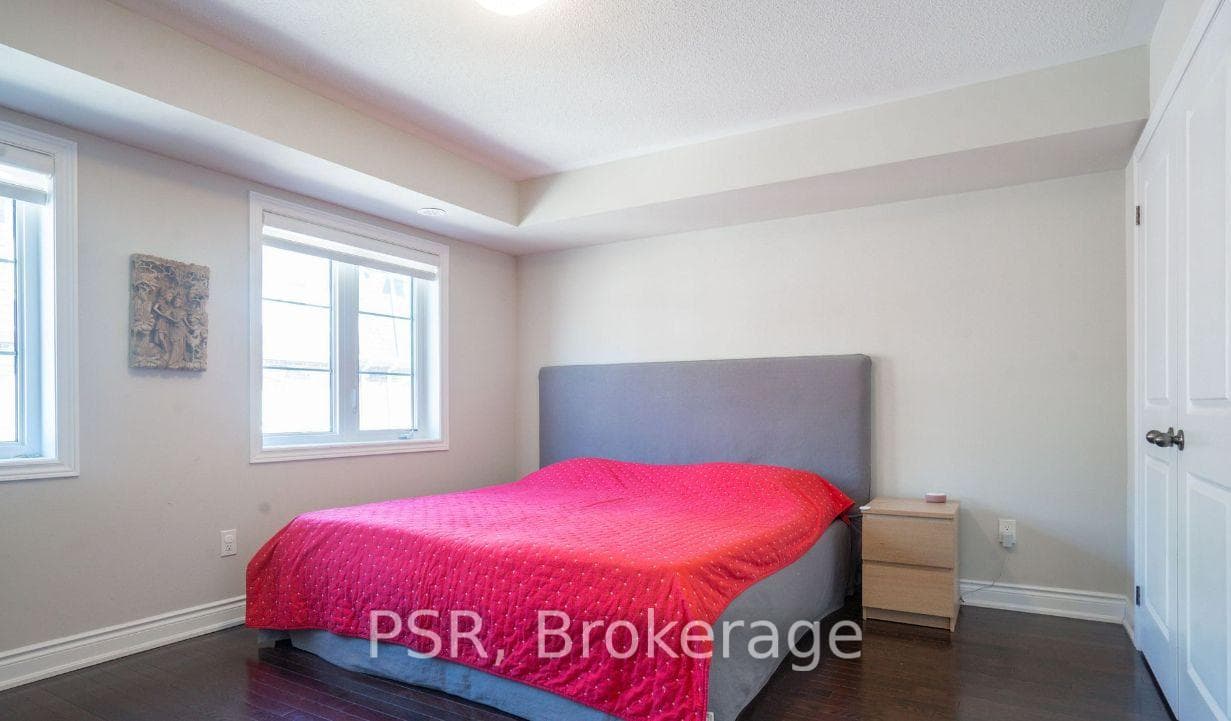 1331 Major Mackenzie Drive Unit 29 photo 24
