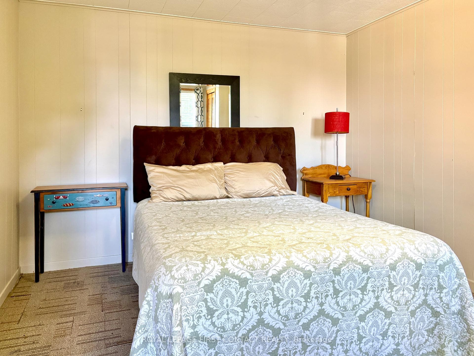 3rd Bedroom w/Walkout