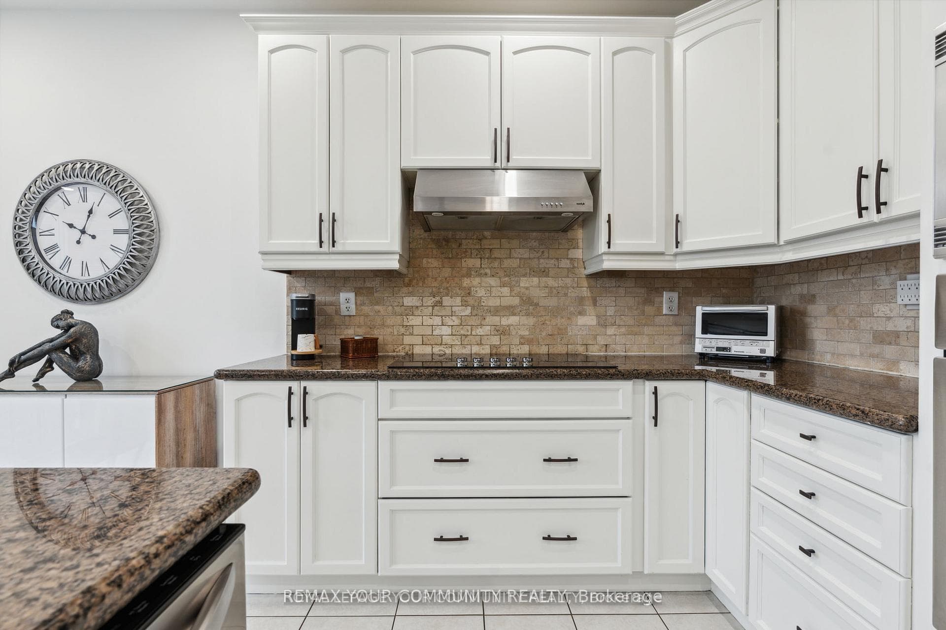 26 Ivy Jay Crescent photo 22