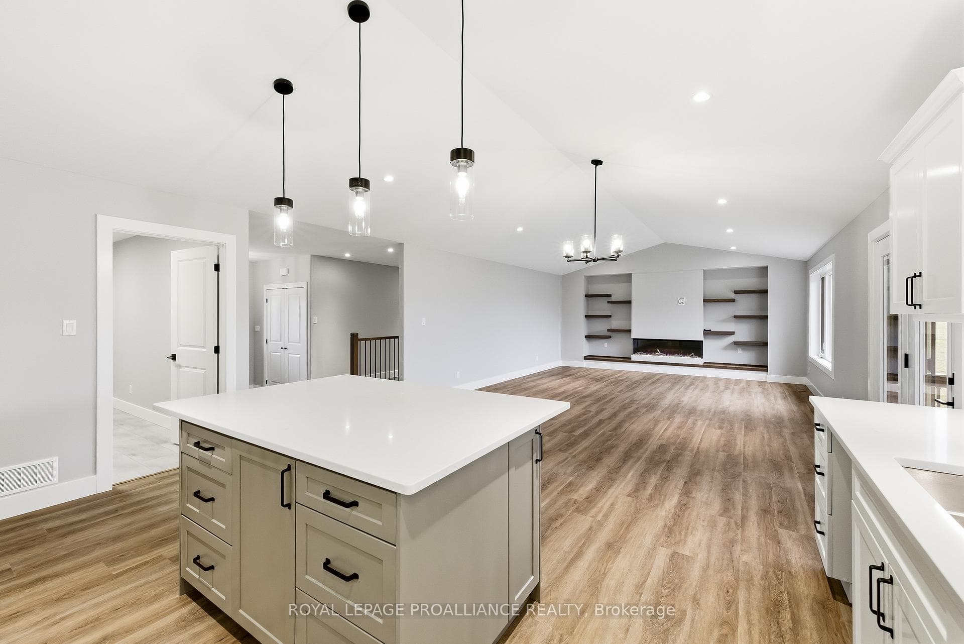1400 Harold Road photo 10