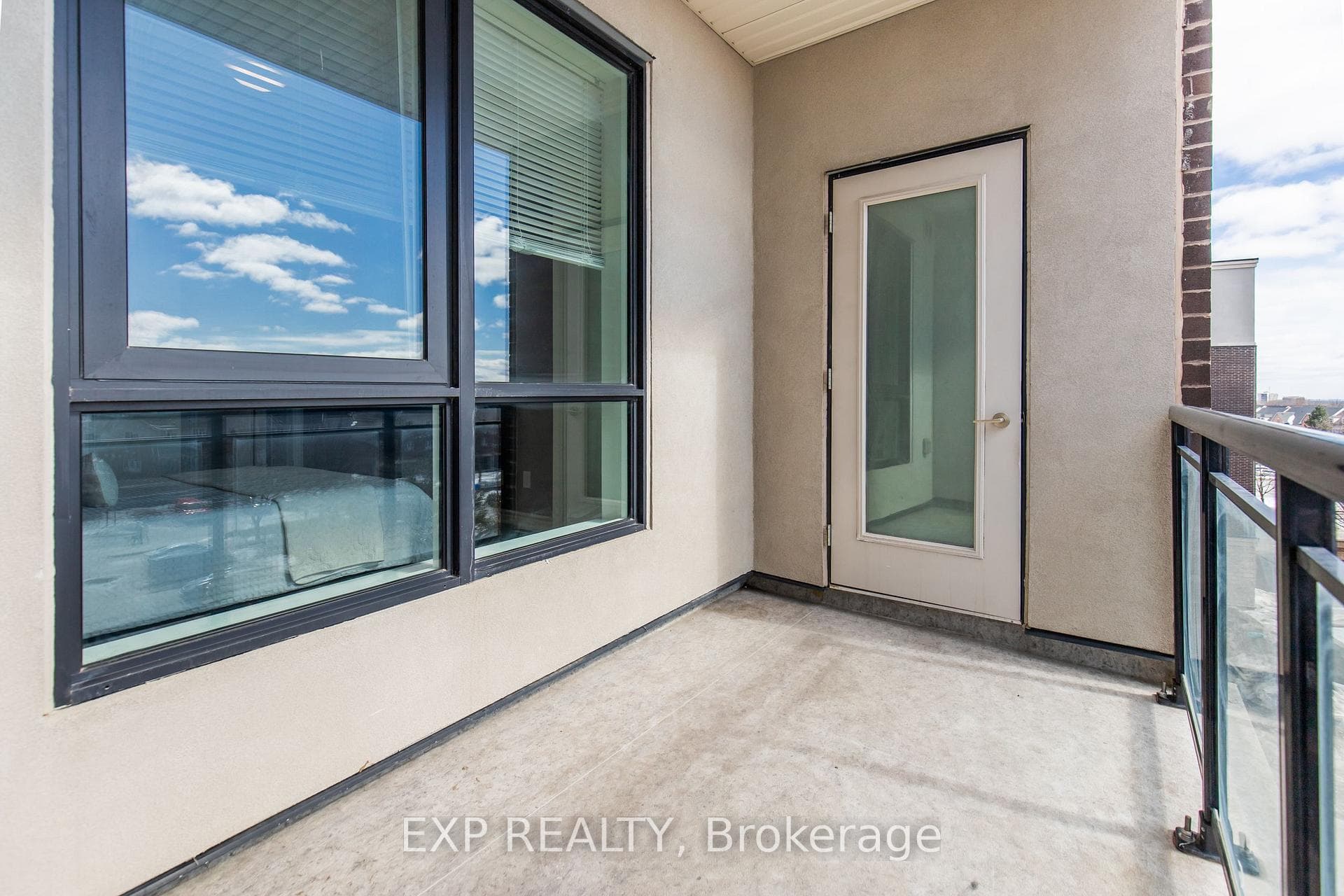 150 Oak Park Boulevard Unit 425 photo 41