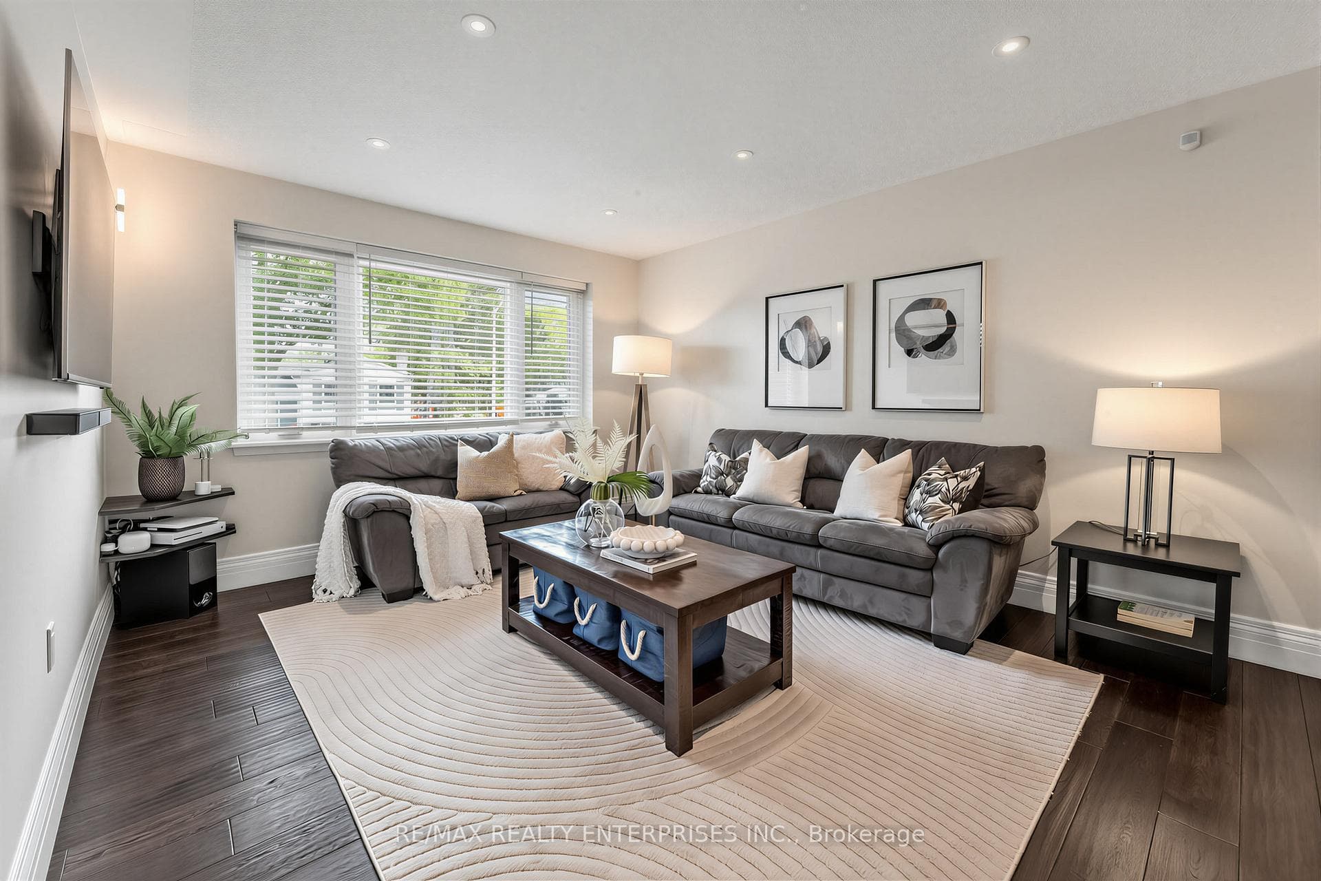5263 Bromley Road photo 4