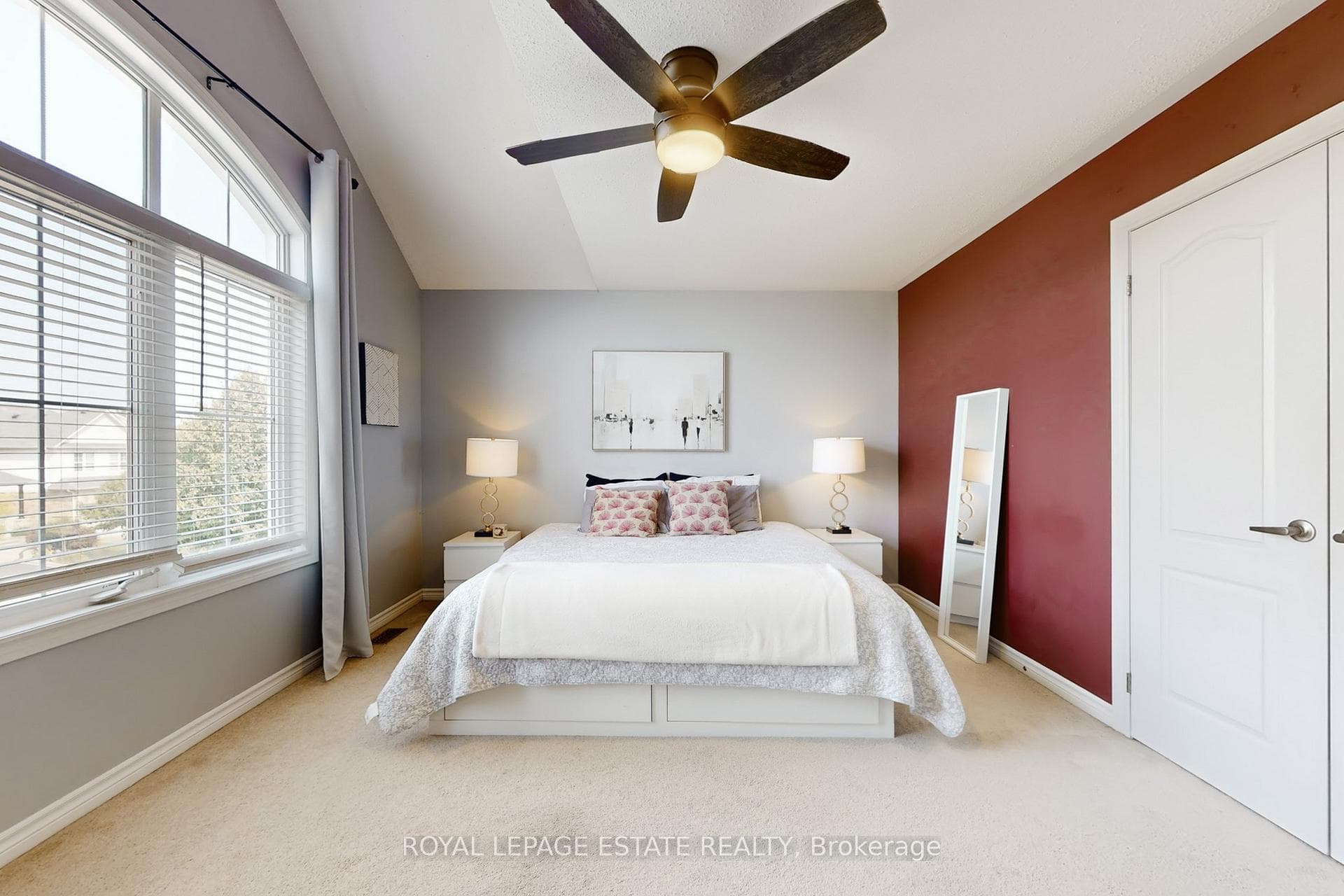 Upper Level Bedroom 1