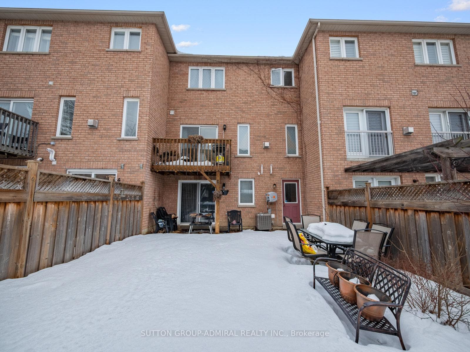 45 Honeywood Road photo 30