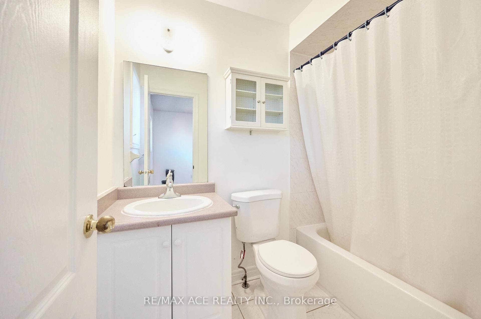 7130 Para Place photo 28
