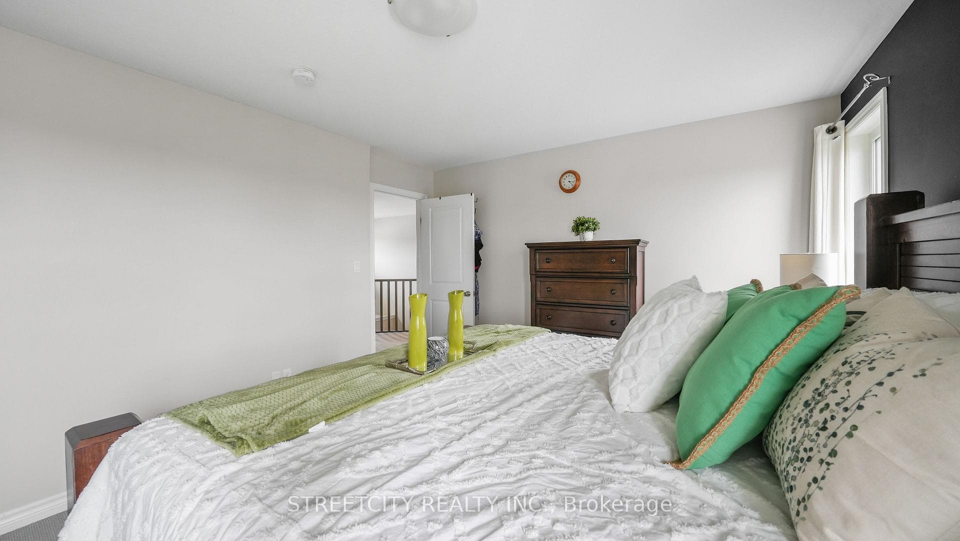 204 Peach Tree Boulevard photo 21