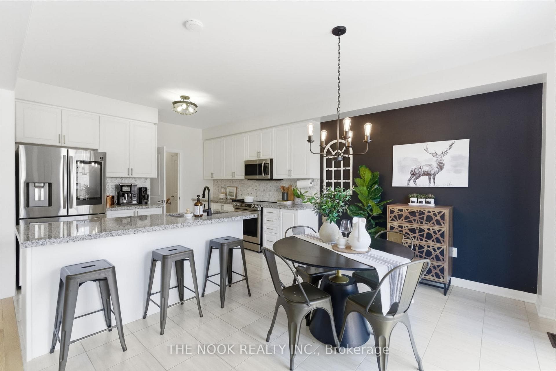 28 Fernridge Heights photo 14