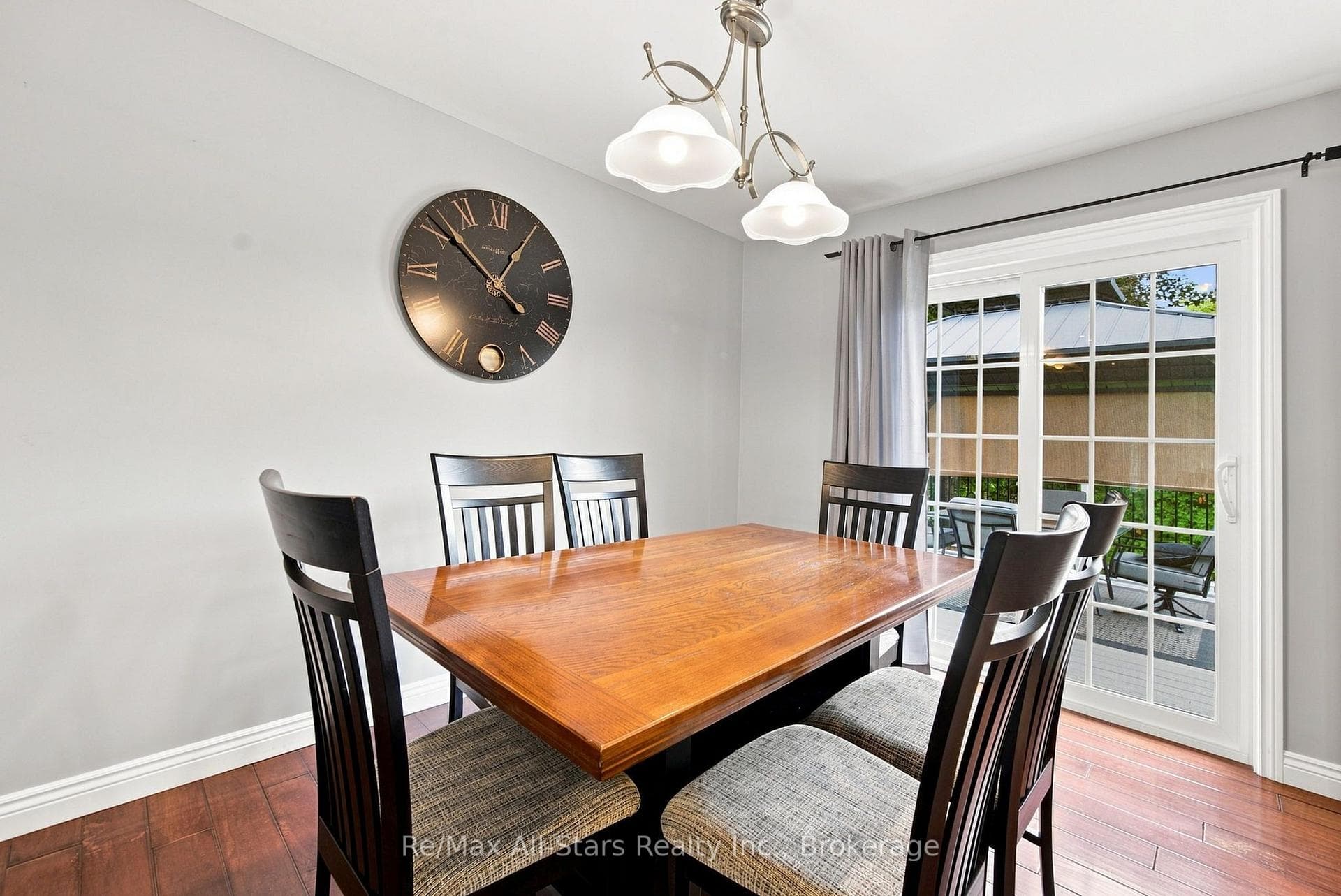 15102 Old Simcoe Road photo 12