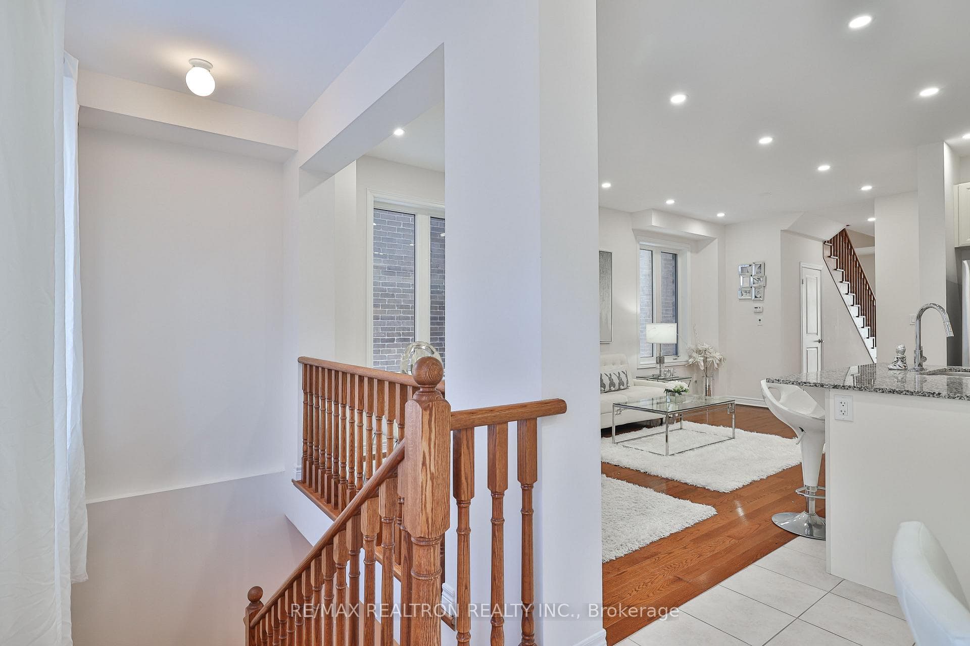 31 Ducharme Drive photo 32