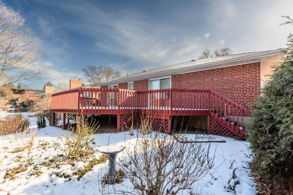 142 Elvaston Drive photo 20