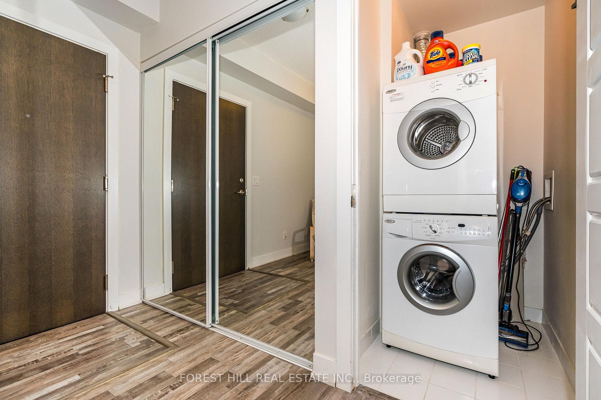 28 Linden Street Unit 607 photo 14