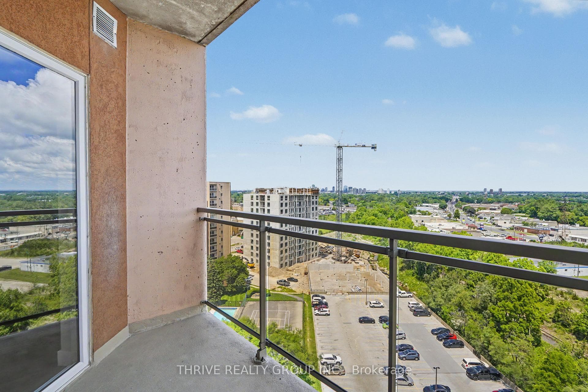 860 Commissioners Road Unit 1403 photo 21