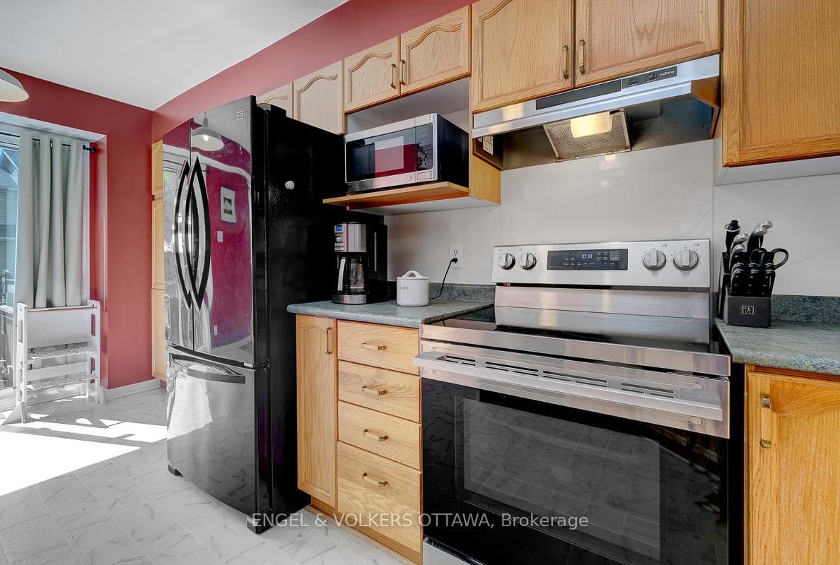 88 Kincardine Drive photo 17