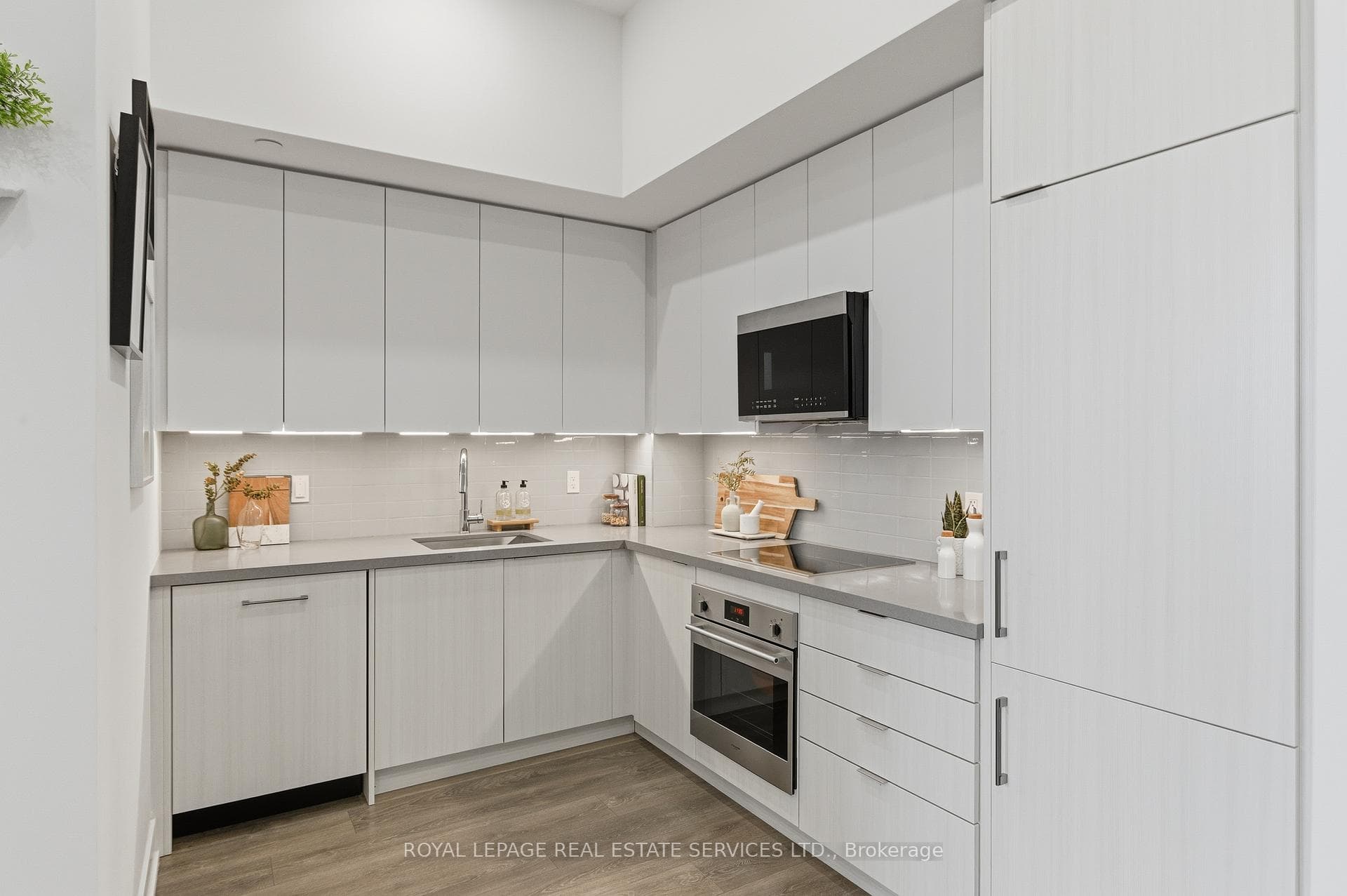 297 Oak Walk Drive Unit 314 photo 10
