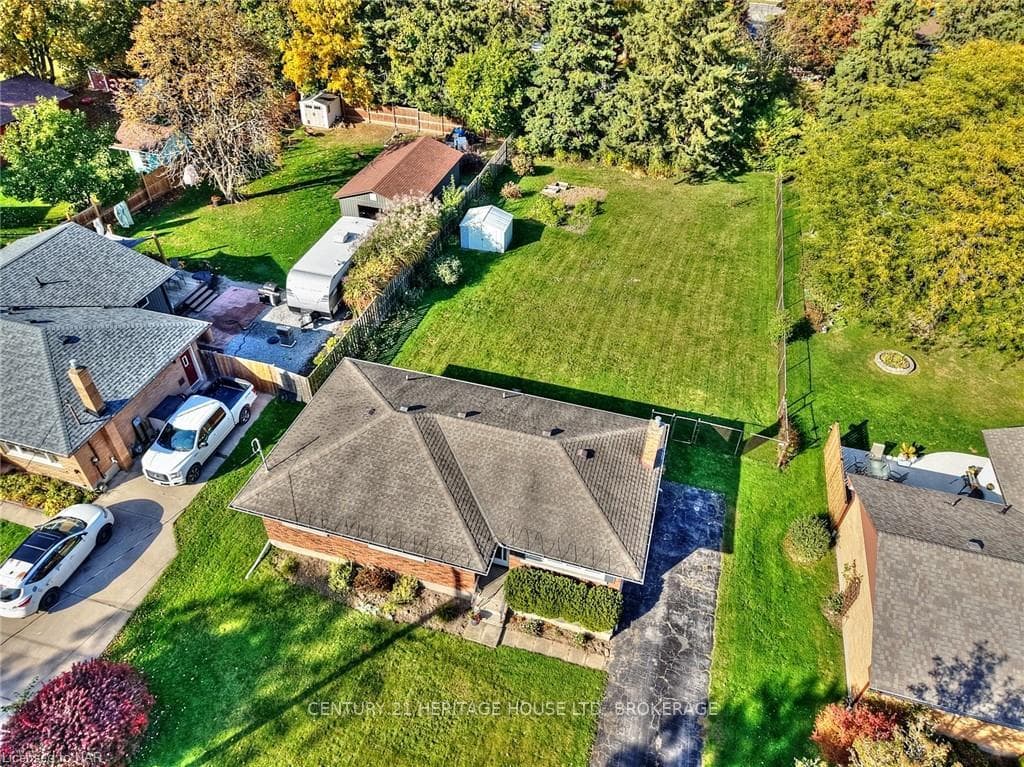 5 CHERRYWOOD Avenue photo 8