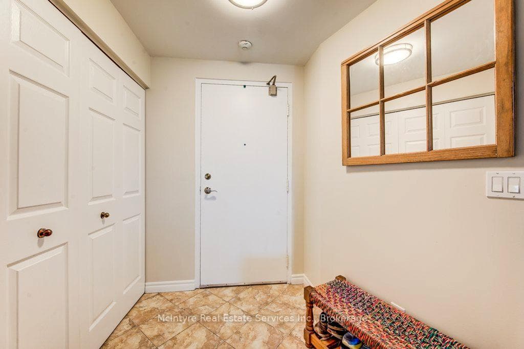 24 Marilyn Drive Unit 704 photo 3