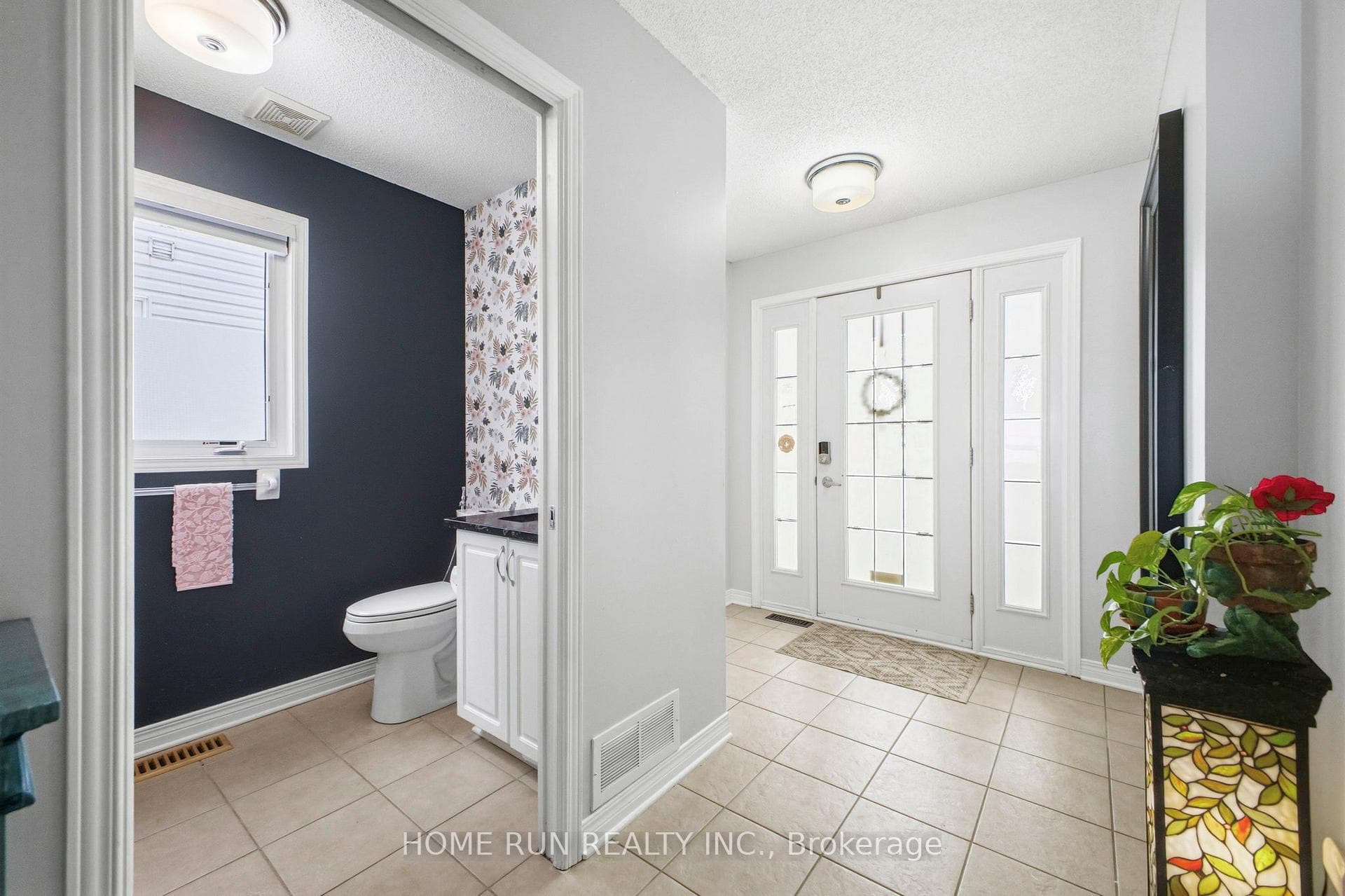 115 Beaumont Avenue photo 3