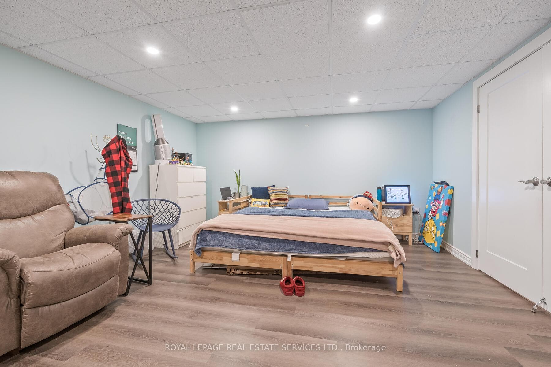 1250 Mississauga Valley Boulevard Unit 1 photo 34